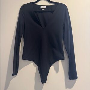 Aritzia Babaton Contour Long Sleeve V Neck Bodysuit Black Size L